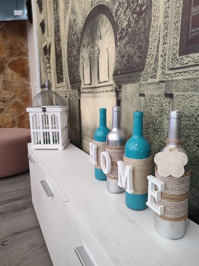 Sueños de Azahar Palacio Viana con wifi y parking gratuito para coche de longitud inferior a 4'700m Apartamento *