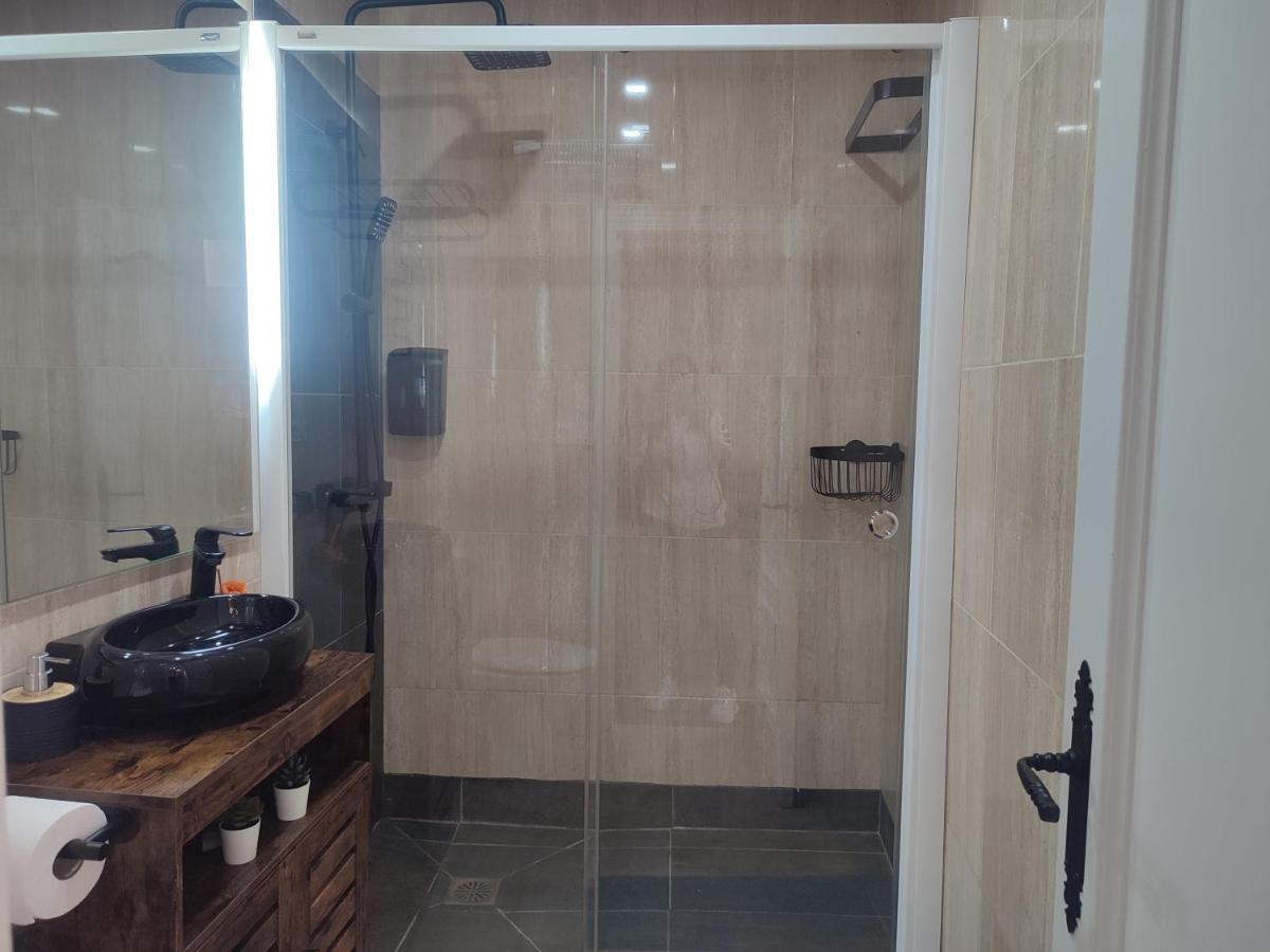 Apartamento Sueños de Azahar Palacio Viana con wifi y parking gratuito para coche de longitud inferior a 4'700m